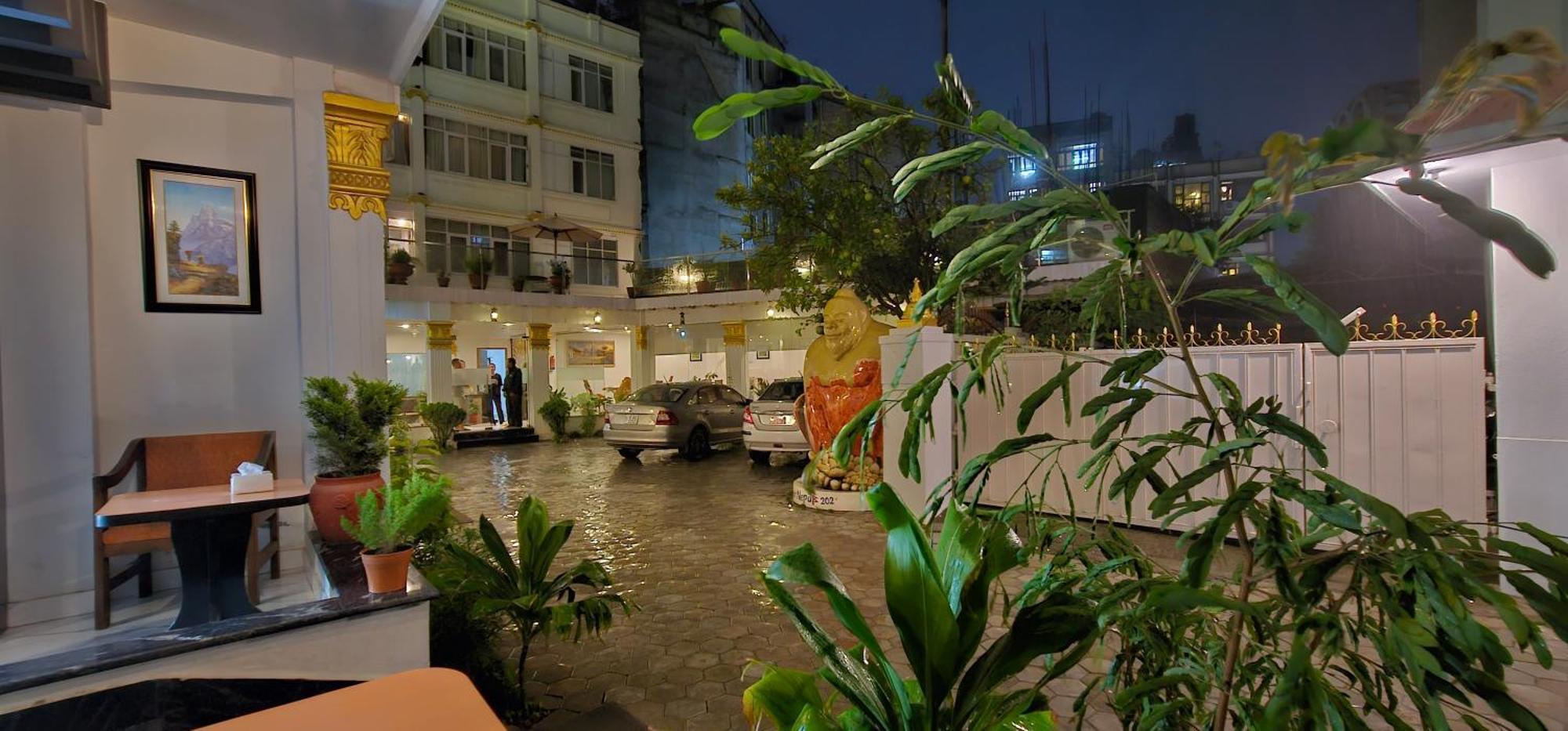 Durbar Hotel & Residence Κατμαντού Εξωτερικό φωτογραφία